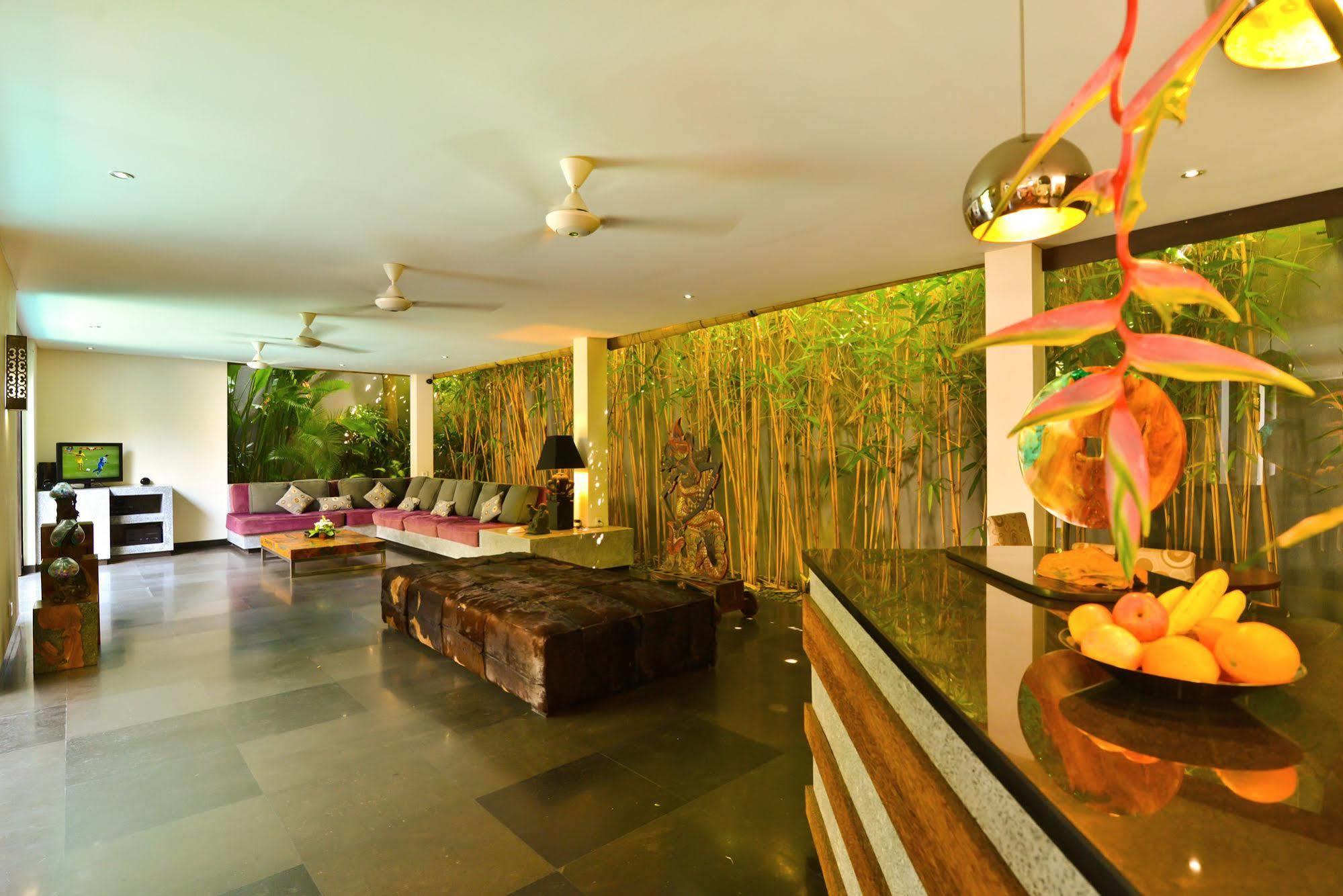 Elok Villas Seminyak Buitenkant foto
