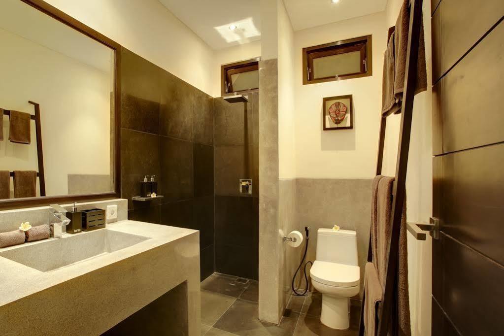 Elok Villas Seminyak Buitenkant foto